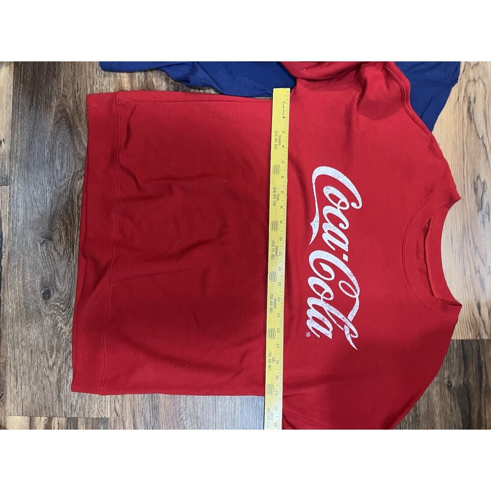 Coca Cola Graphic Shirt Lot Mens M Polar Bear Tees & Logo Sweatshirt Bundle - Picture 6 of 8